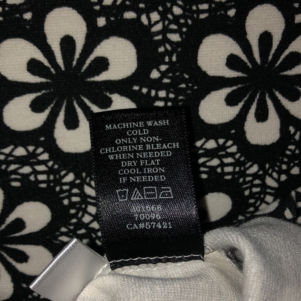 Ann Taylor petite top size SP - Picture 5 of 6